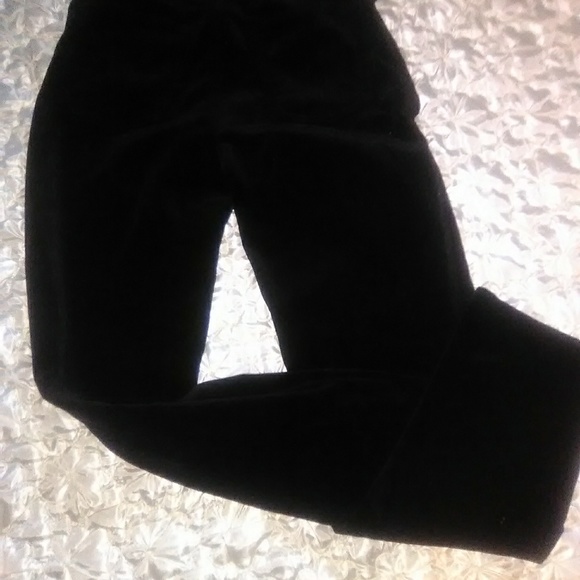 Lauren Ralph Lauren black velvet 2p - Picture 2 of 3